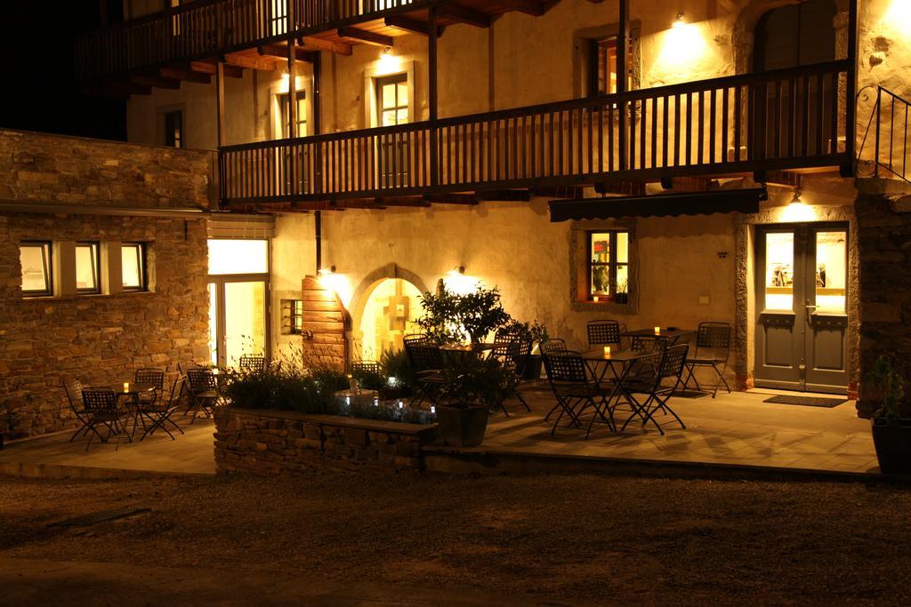 Dvor Apartments&Rooms Dobrovo Buitenkant foto